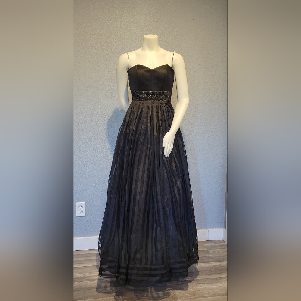 Rachel Allan Black Strapless Gown With Corset And Bra 3 Layer Size 2 - Picture 3 of 16